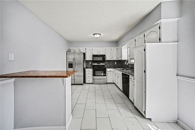 118 Nanette Street, Belton, MO 64012