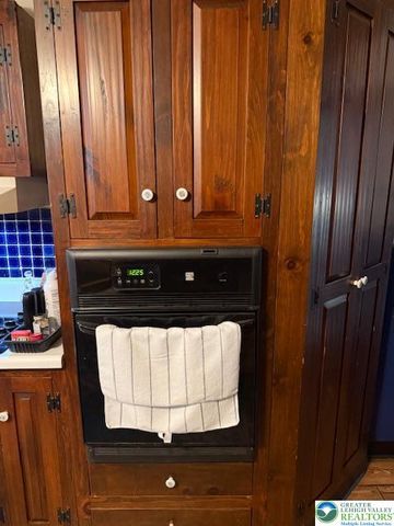 112 Front Street, Alburtis Boro, PA 18011