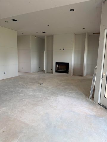 916 Chisolm Trail, Bossier City, LA 71111