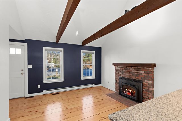 6 Wildcat Ln, Plymouth, MA 02360