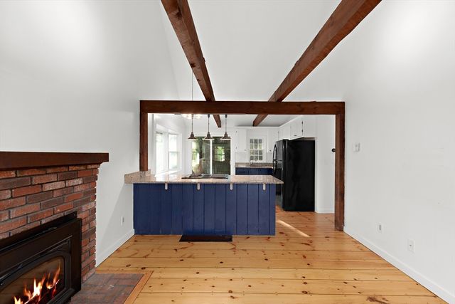 6 Wildcat Ln, Plymouth, MA 02360