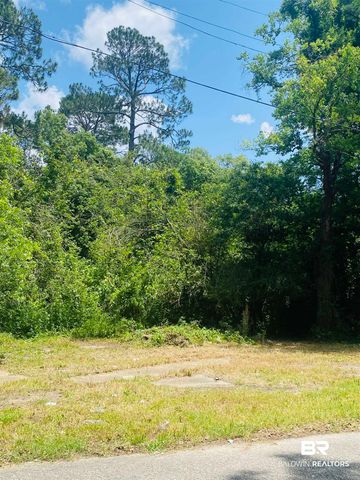421 W Foch Street, Mobile, AL 36610