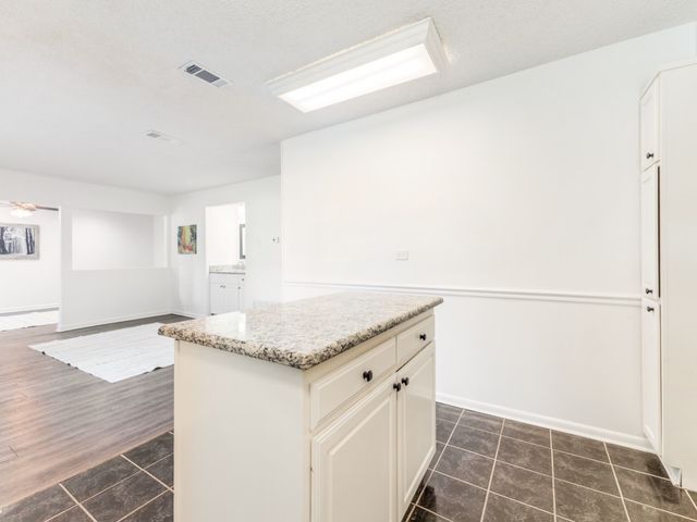 126 Fielding Drive, Mesquite, TX 75149