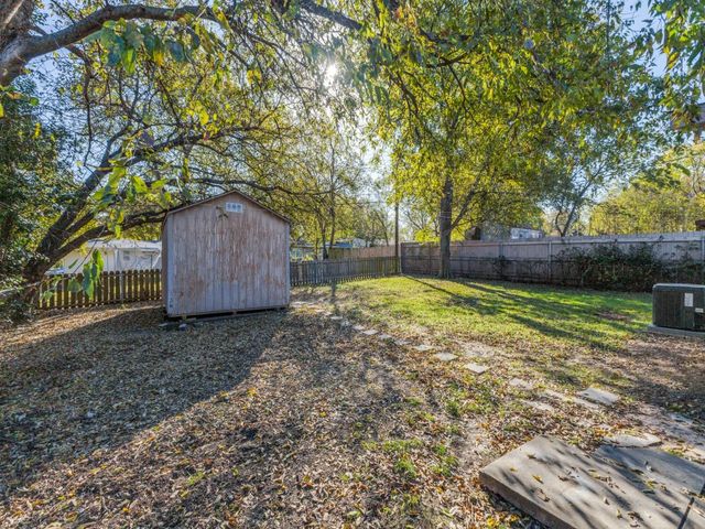 126 Fielding Drive, Mesquite, TX 75149