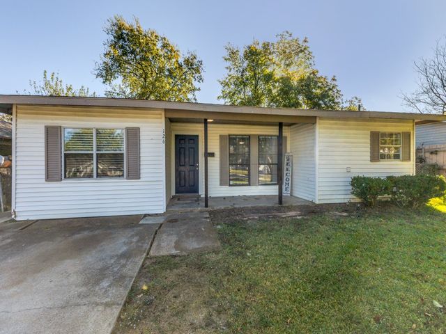 126 Fielding Drive, Mesquite, TX 75149