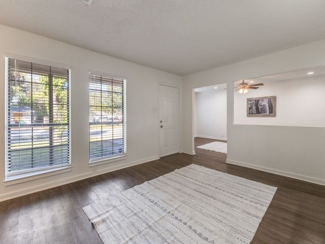 126 Fielding Drive, Mesquite, TX 75149