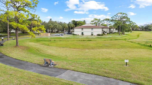 6271 Chasewood Drive G, Jupiter, FL 33458