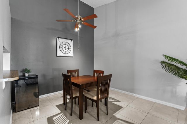 6271 Chasewood Drive G, Jupiter, FL 33458