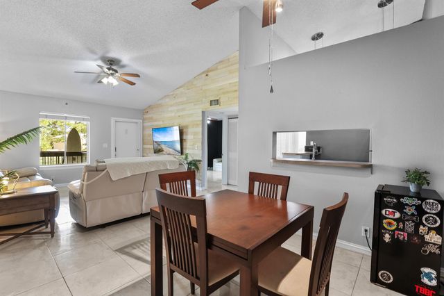 6271 Chasewood Drive G, Jupiter, FL 33458