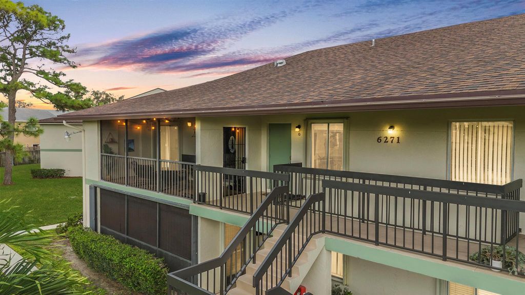 6271 Chasewood Drive G, Jupiter, FL 33458