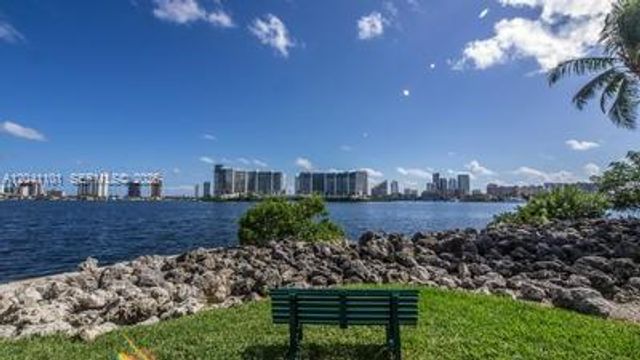 3165 NE 184th Street 6301, Aventura, FL 33160