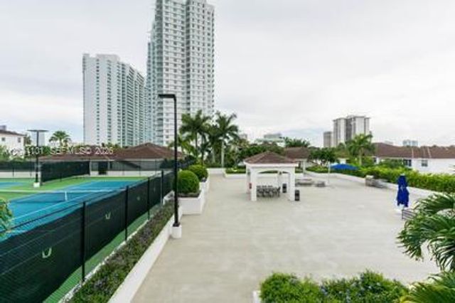 3165 NE 184th Street 6301, Aventura, FL 33160