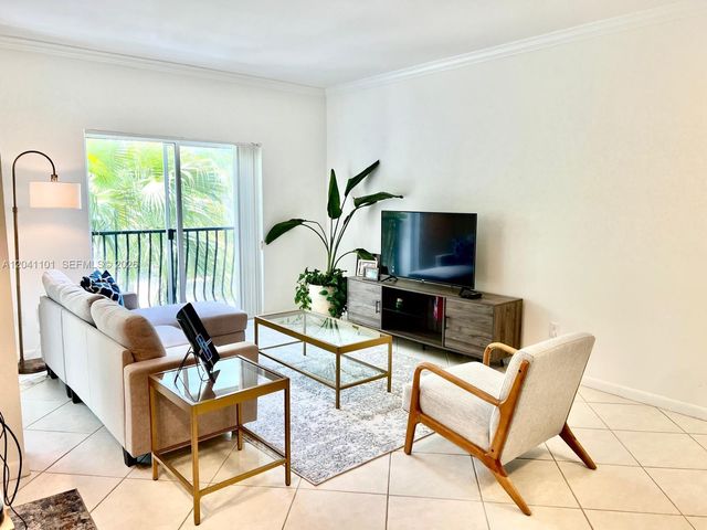 3165 NE 184th Street 6301, Aventura, FL 33160