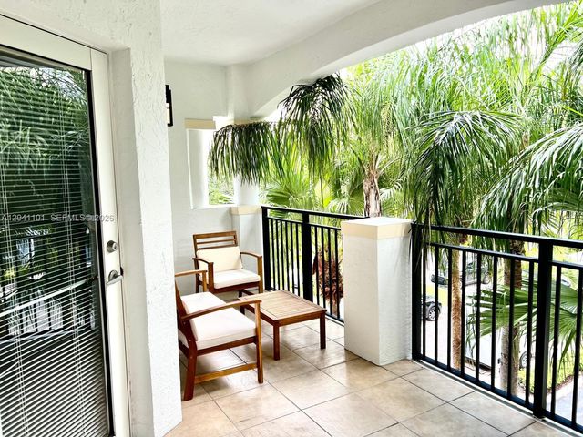 3165 NE 184th Street 6301, Aventura, FL 33160