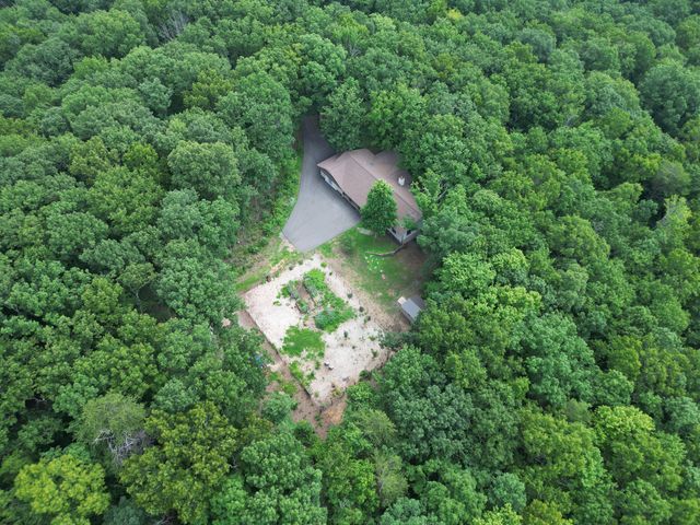 312 Ga 157, Lookout Mountain, GA 30750