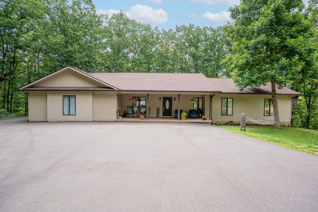 312 Ga 157, Lookout Mountain, GA 30750