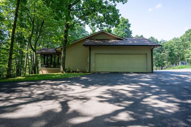 312 Ga 157, Lookout Mountain, GA 30750