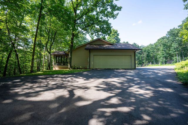 312 Ga 157, Lookout Mountain, GA 30750