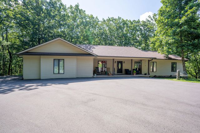 312 Ga 157, Lookout Mountain, GA 30750