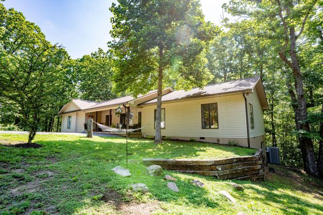 312 Ga 157, Lookout Mountain, GA 30750
