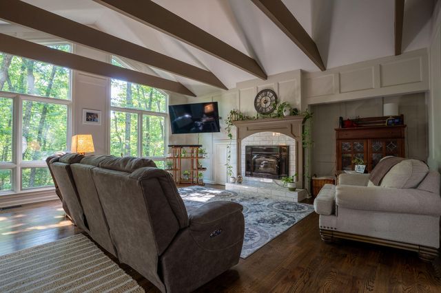 312 Ga 157, Lookout Mountain, GA 30750
