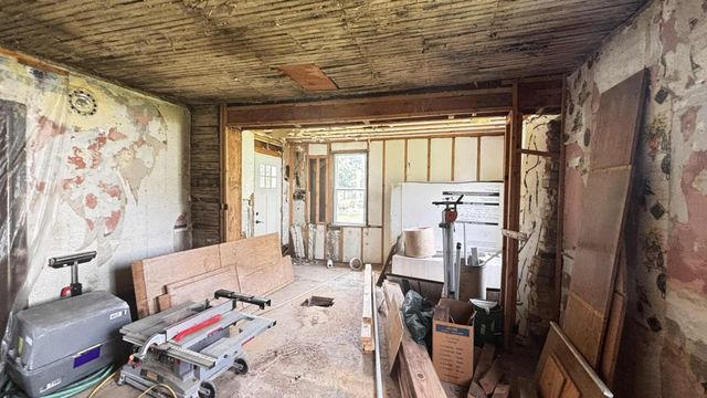 101 N Cedar Street, Chaska, MN 55318
