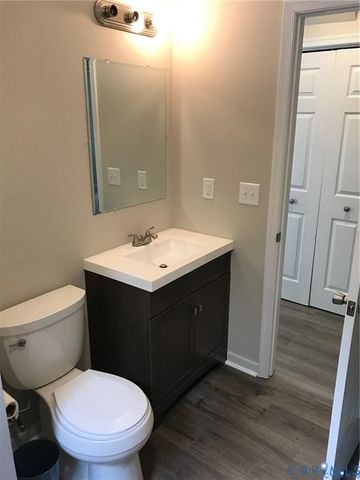 7018 Whistlers Cove Dr, Chesterfield, VA 23112