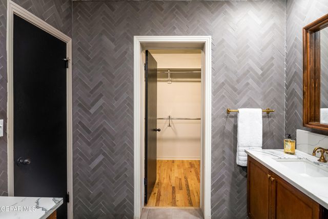 510 BLACKER Avenue, El Paso, TX 79902