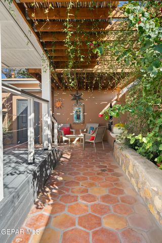 510 BLACKER Avenue, El Paso, TX 79902