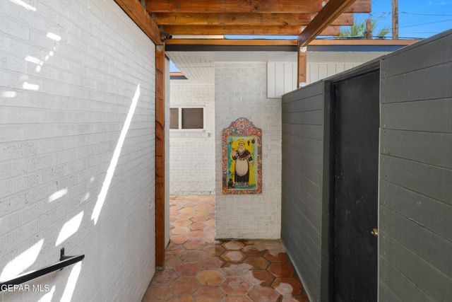 510 BLACKER Avenue, El Paso, TX 79902