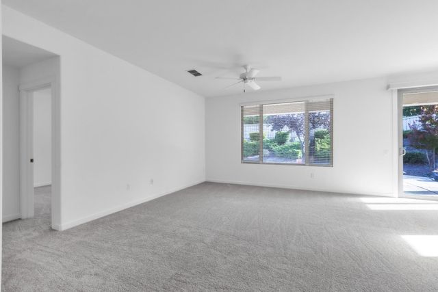 548 Belladonna Ln, Lincoln, CA 95648