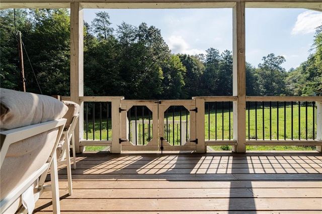 149 Spring Street, Mineral Bluff, GA 30559