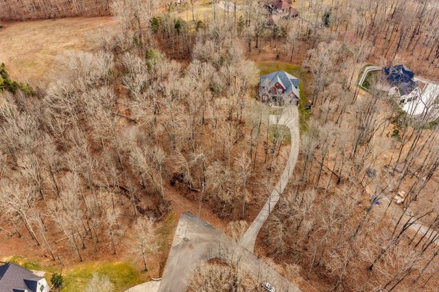 208 Scenic Dr, Dickson, TN 37055