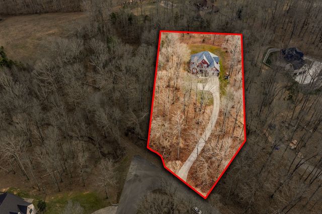 208 Scenic Dr, Dickson, TN 37055