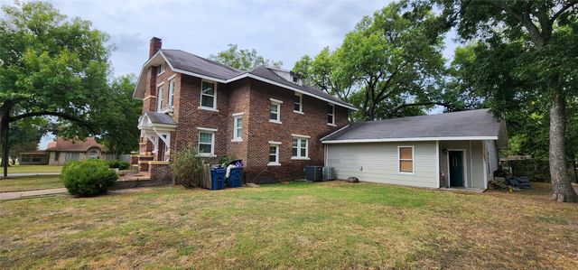 408 S Canton Street, Mexia, TX 76667