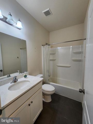 2207 EVIN DR, Warrington, PA 18976