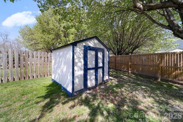 1440 Lockhart Place NW, Concord, NC 28027