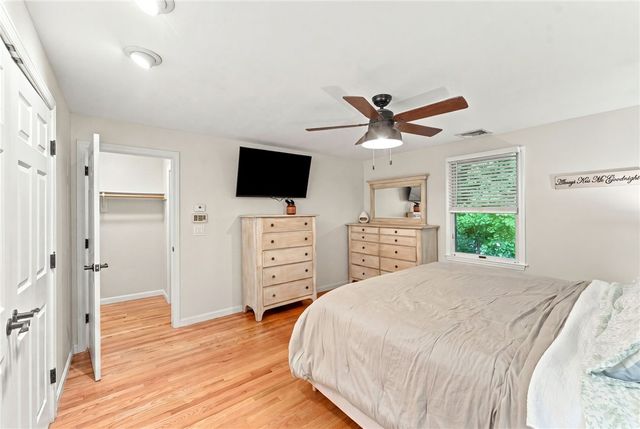 100 Spring Water Drive, Woonsocket, RI 02895