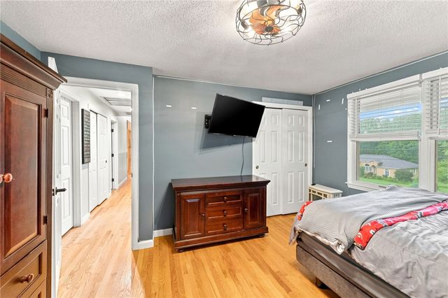 100 Spring Water Drive, Woonsocket, RI 02895
