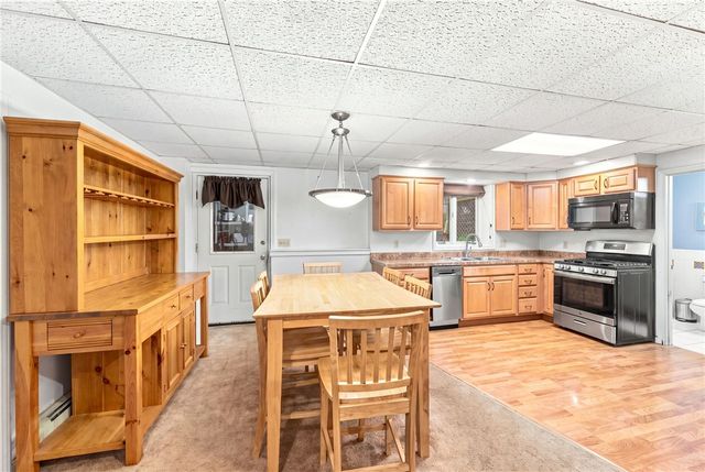 100 Spring Water Drive, Woonsocket, RI 02895