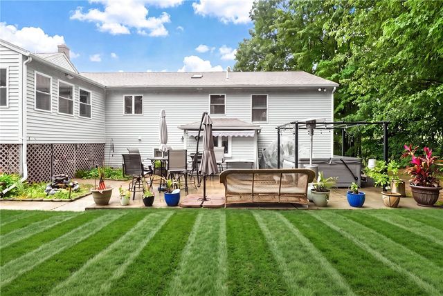 100 Spring Water Drive, Woonsocket, RI 02895