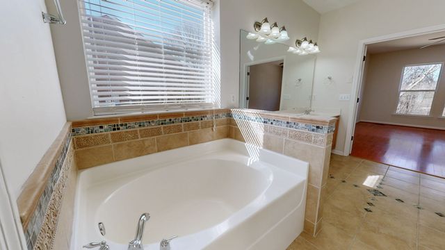 428 Landings Way, Mount Juliet, TN 37122