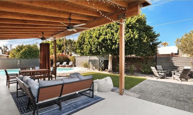 8620 E San Miguel Avenue, Scottsdale, AZ 85250