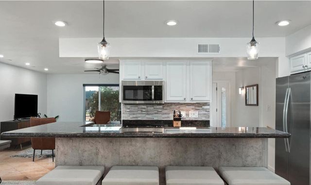 8620 E San Miguel Avenue, Scottsdale, AZ 85250