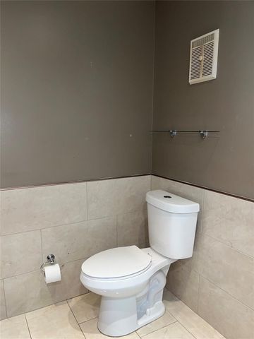 3252 NW 121ST Avenue, Sunrise, FL 33323