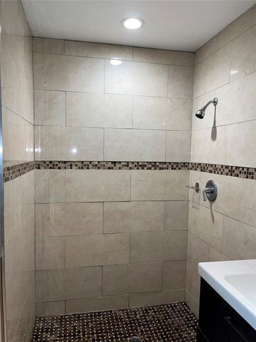 3252 NW 121ST Avenue, Sunrise, FL 33323