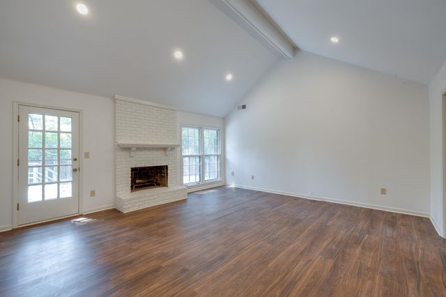 2926 ELMRIDGE CV, Germantown, TN 38138