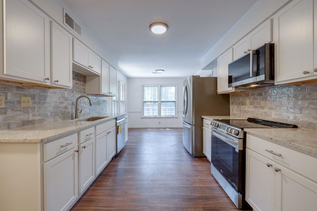 2926 ELMRIDGE CV, Germantown, TN 38138