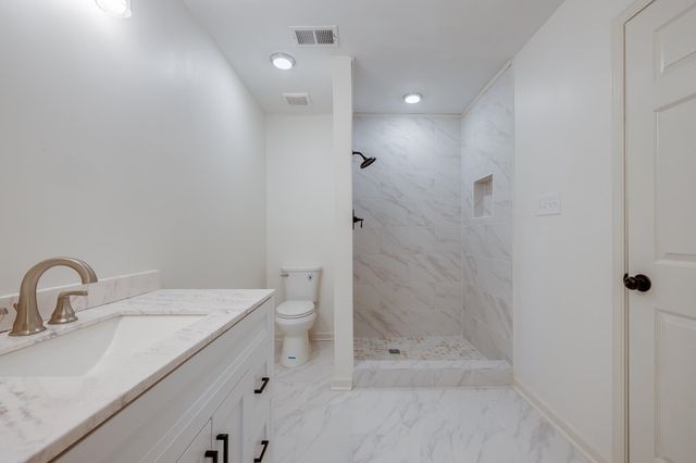 2926 ELMRIDGE CV, Germantown, TN 38138