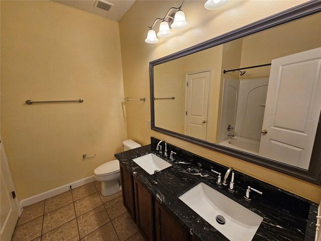 5013 BALLARK STREET, Mount Dora, FL 32757